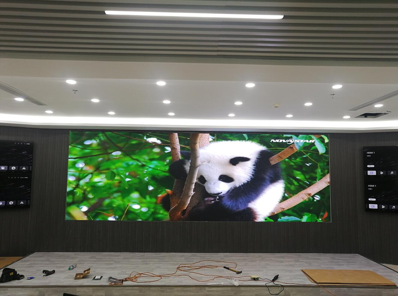 长沙和记娱乐怡情博电子为凌源市农业农村局提供P1.6LED大屏
